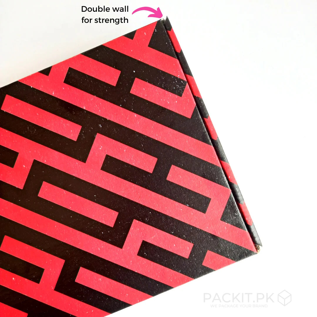 pink-black-stripes-clothing-ecommerce-packaging-mailer-carton-boxes-lahore-karachi-islamabad-buy-business-packing-boxes-Pakistan
