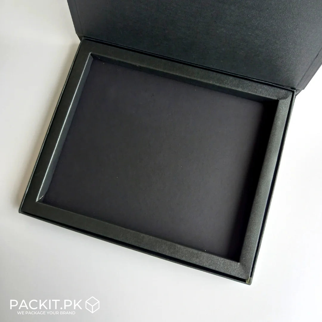 Magnet Closure Rigid Boxes - Premium Gift Packing Box – packit.pk