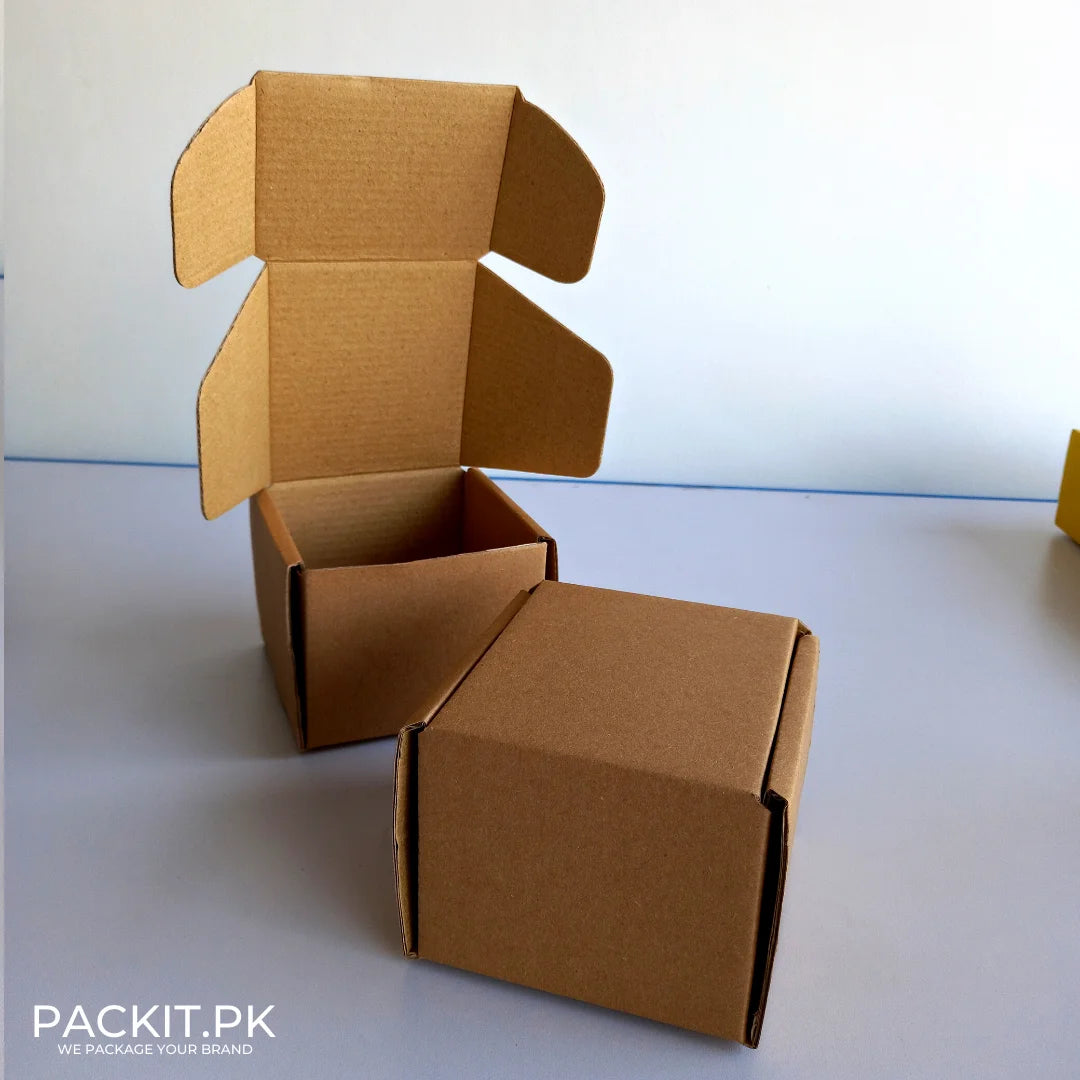 Kraft Packaging Boxes in Pakistan - Small E-Commerce Packaging