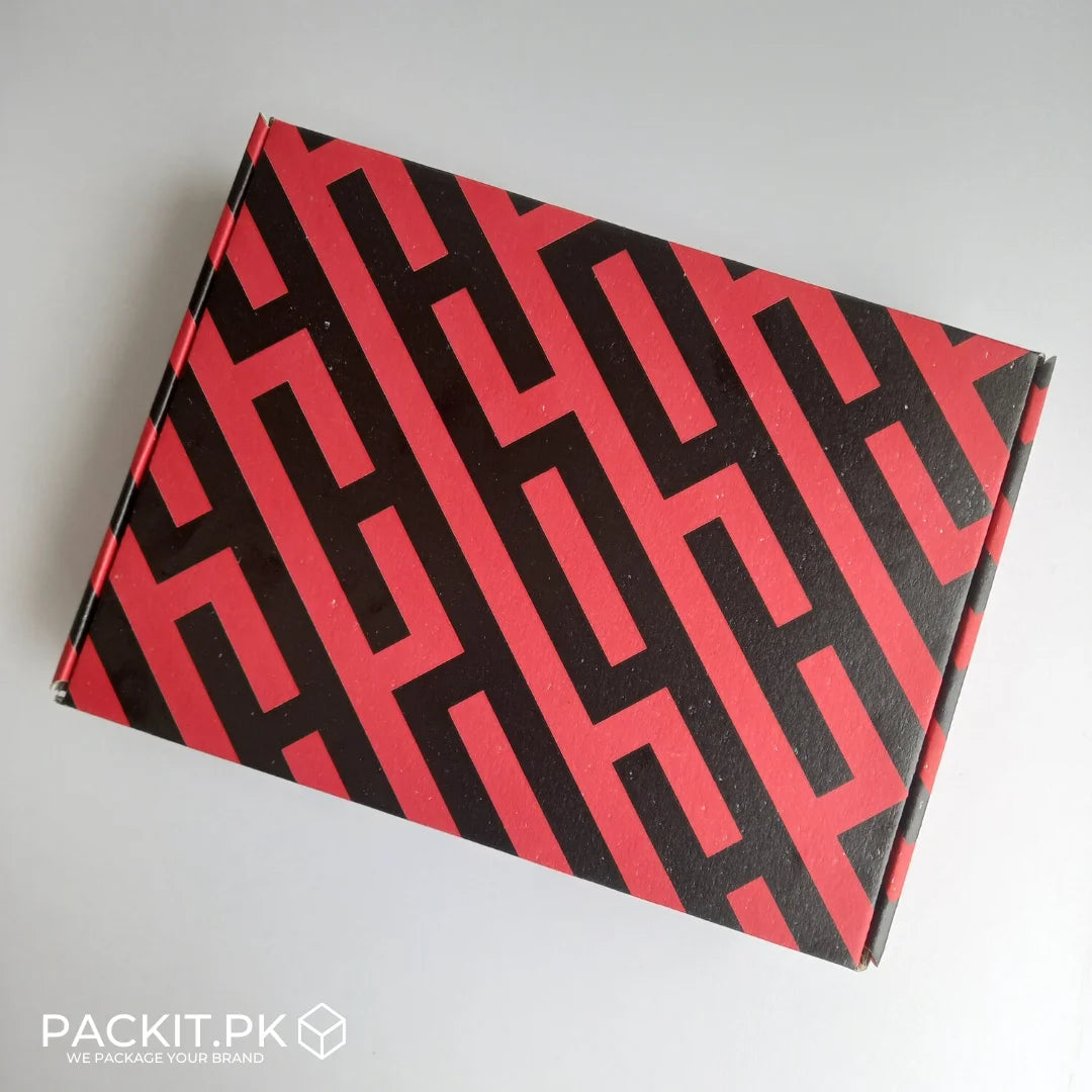 pink-black-stripes-clothing-box-ecommerce-packaging-mailer-carton-boxes-lahore-karachi-islamabad-buy-online-business-packing-boxes-Pakistan